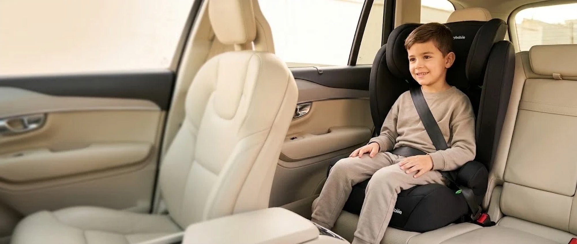 High-back booster seat (100-150 cm)